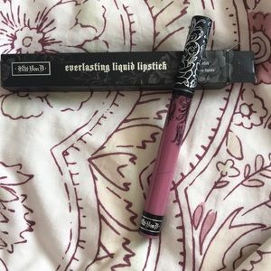 Kat Von D Everlasting Liquid Lipstick in Lovesick